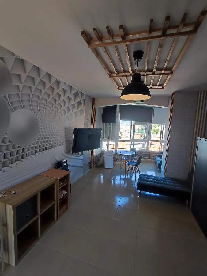 Torremolinos View Studio, Vista Mar Y Piscina Apartment